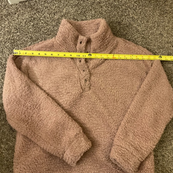 Pink Rose Fuzzy Jacket Cozy Pullover Top Sz M - Picture 3 of 10